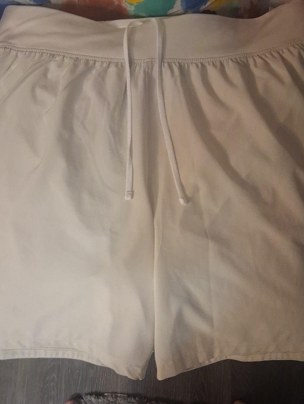 Under Armour White Athletic Drawstring Running Shorts L